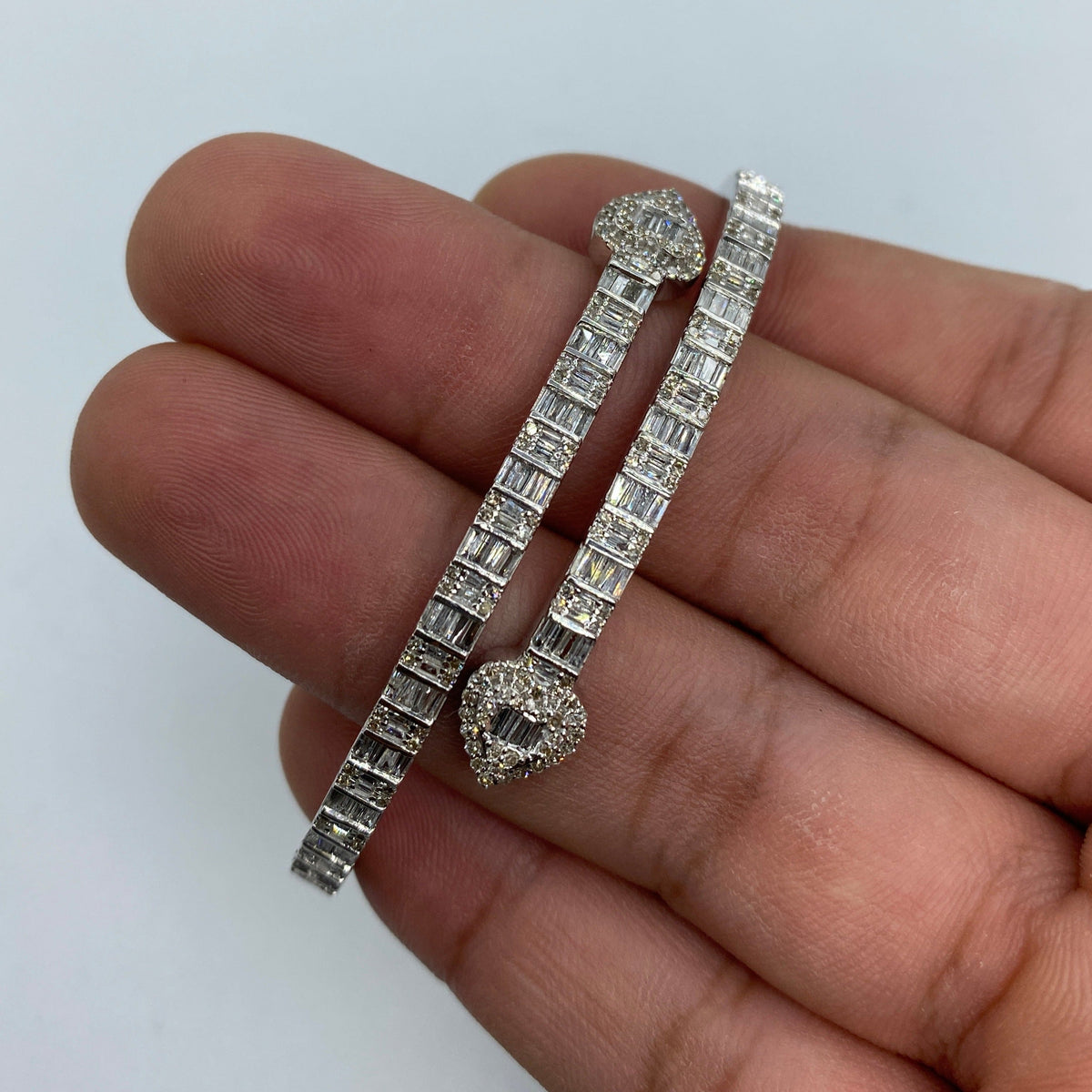 10K Gold Bangle Heart Diamond Baguette Bracelet in white gold - close-up product photo