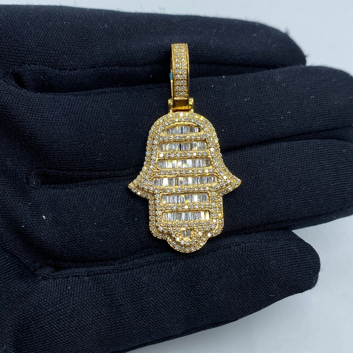 14K Gold Hamsa Diamond Baguette Pendant - additional product view 3