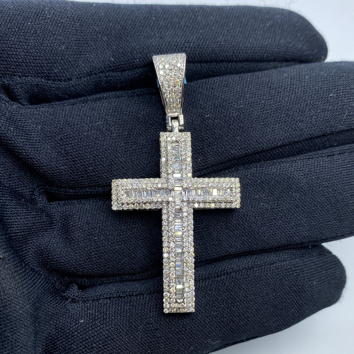 14K Gold Latin Cross Diamond Baguette Pendant - additional product view 2