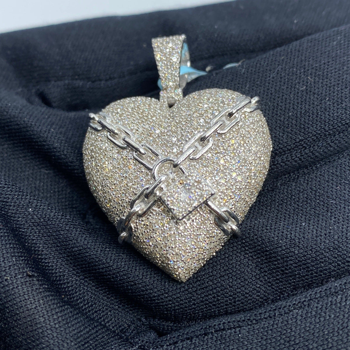 14K Gold Chained Heart Diamond Pendant - additional product view 3
