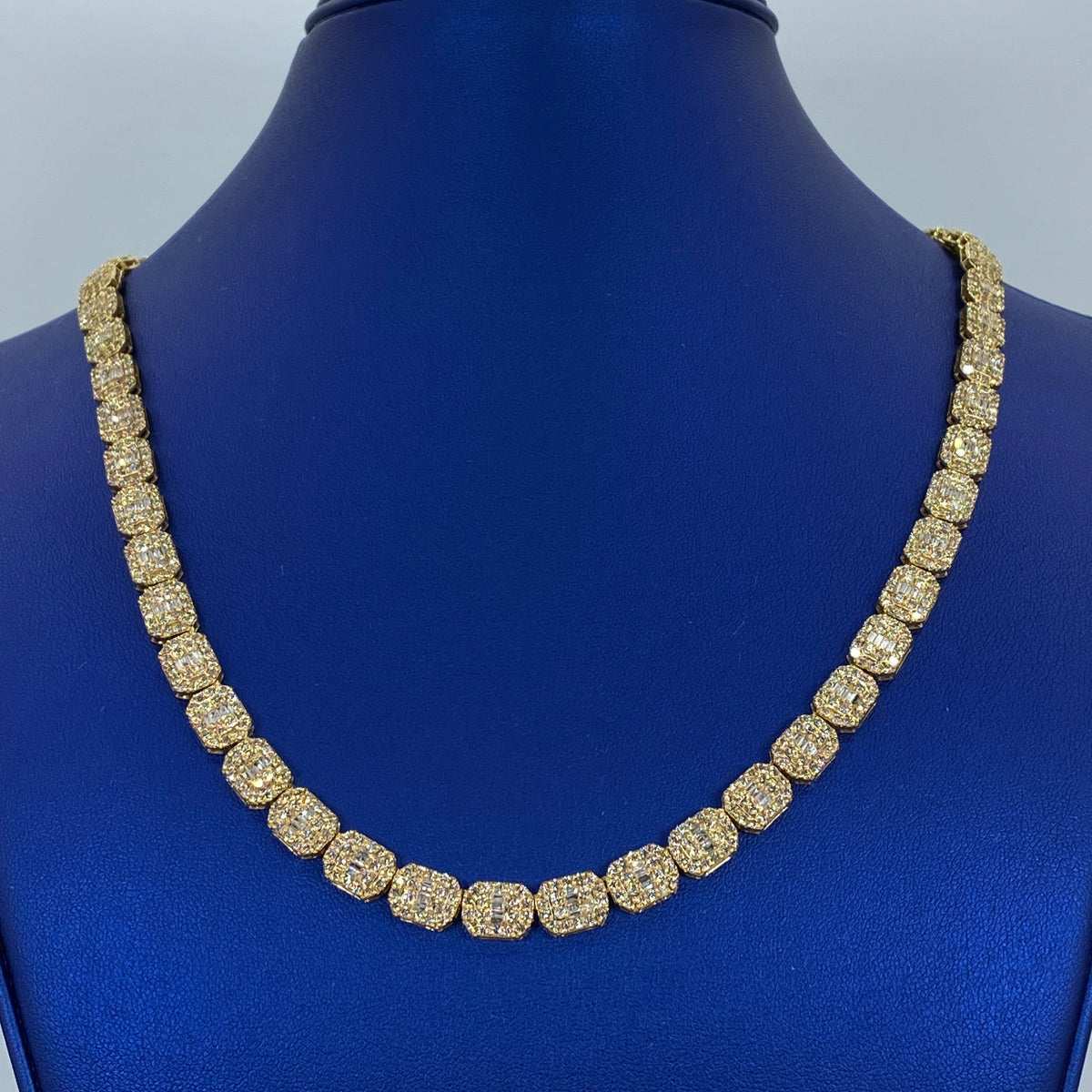 10K Gold 7.5mm Rectangle Diamond Baguette Link Chain 20 in - additional product view 2