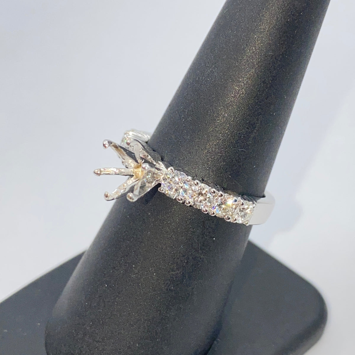14K Gold 8 Stone Diamond Engagement Ring Setting - additional product view 11