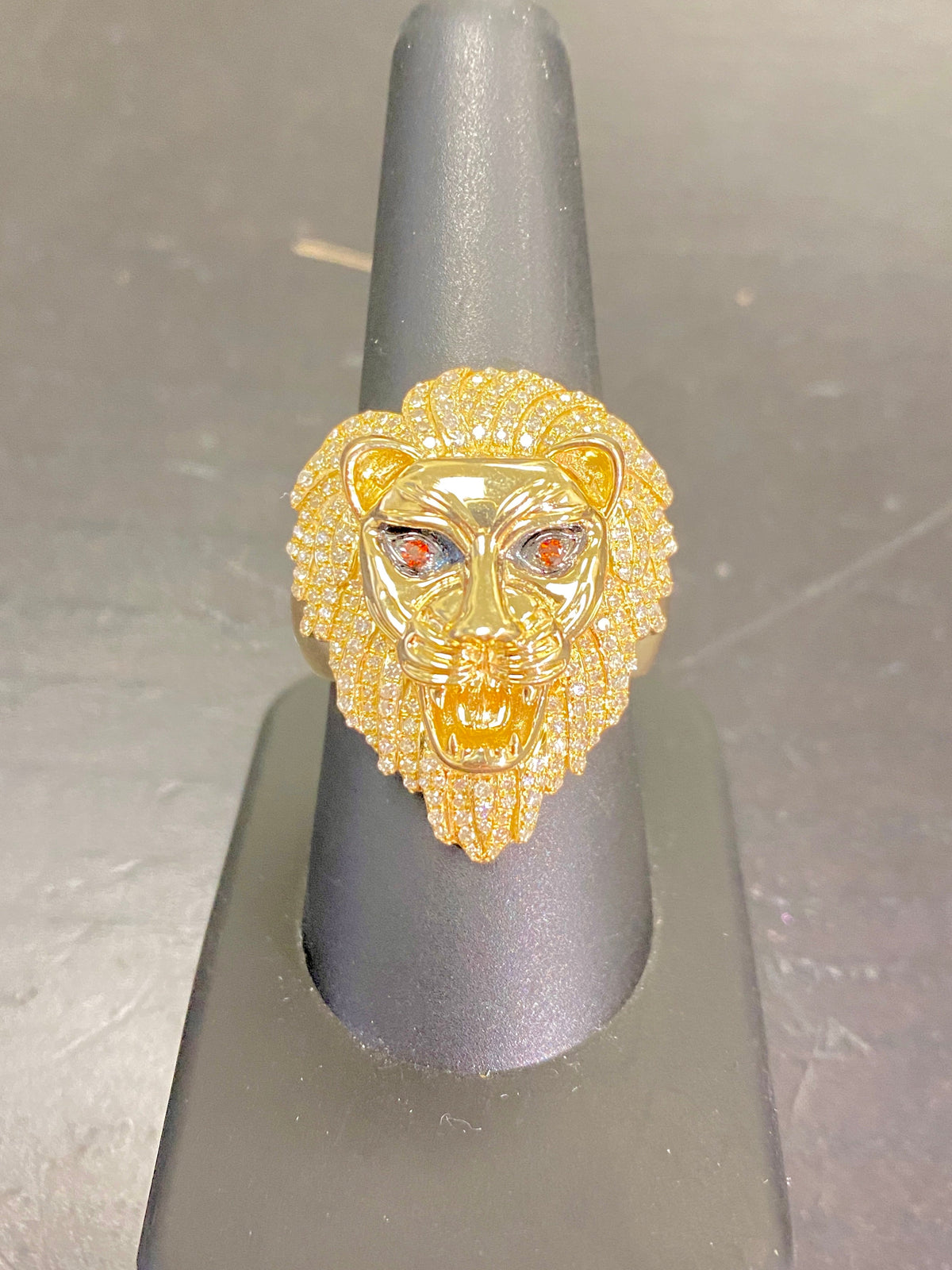 14K Gold Lion Diamond Ring - additional product view 2