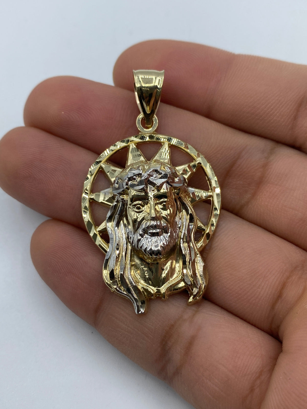 14K Gold Jesus Head with Halo Pendant 2.0 in - additional product view 2