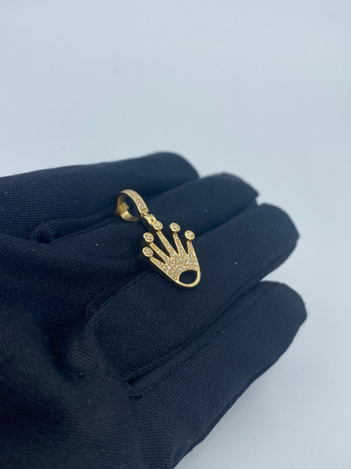 Crown Diamond Pendant - additional product view 3