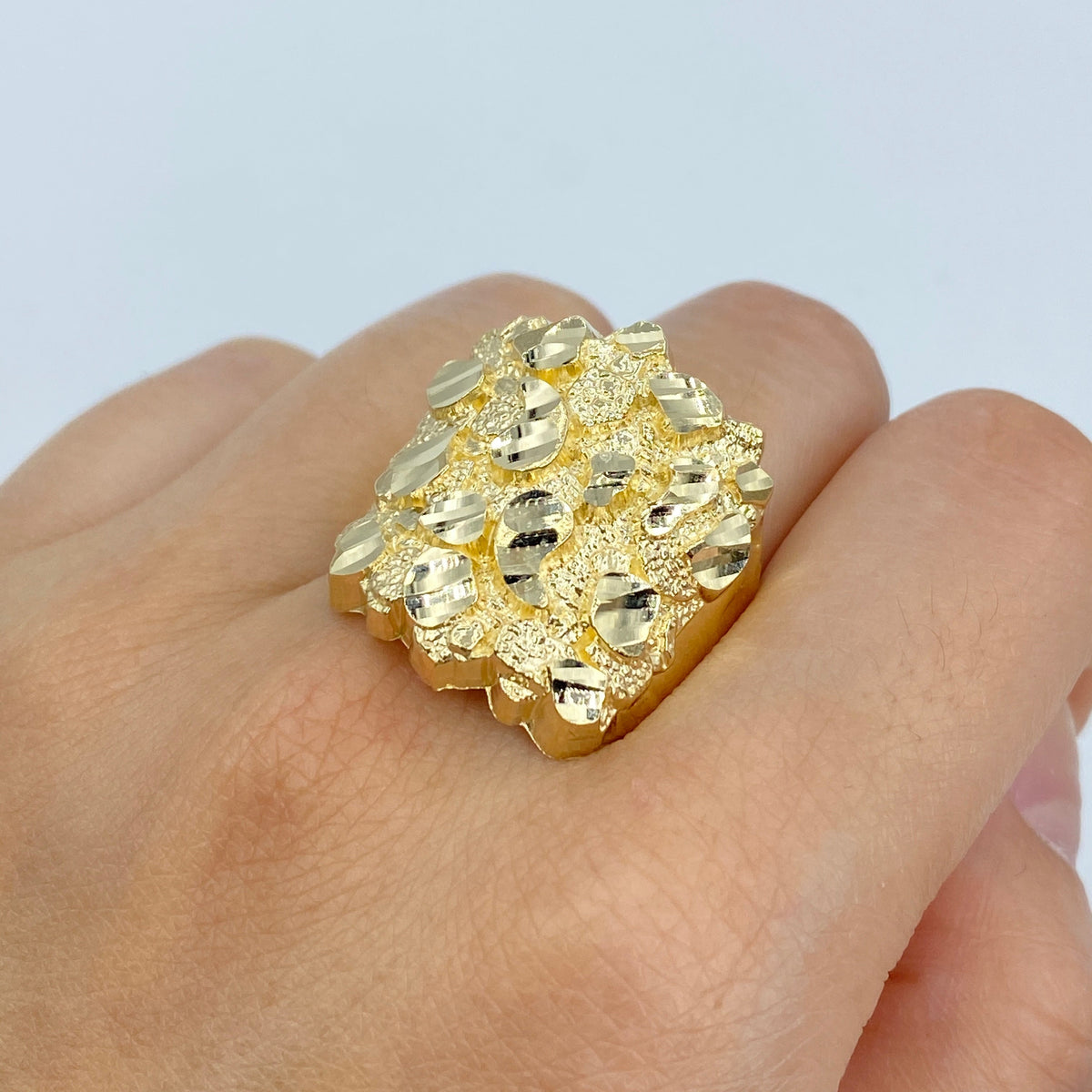 10K Gold Nugget Ring, 23.8mm - close-up product photo