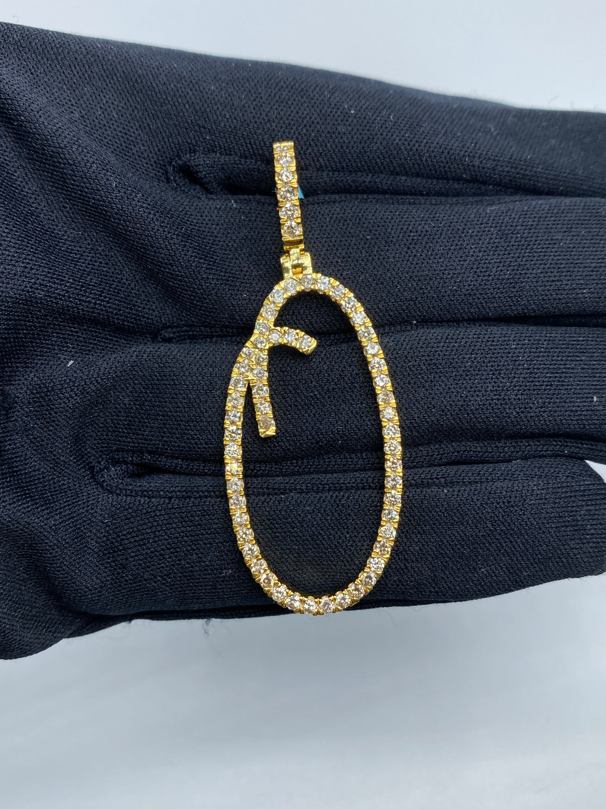 14K Gold Initial O Large Script Diamond Pendant - additional product view 3