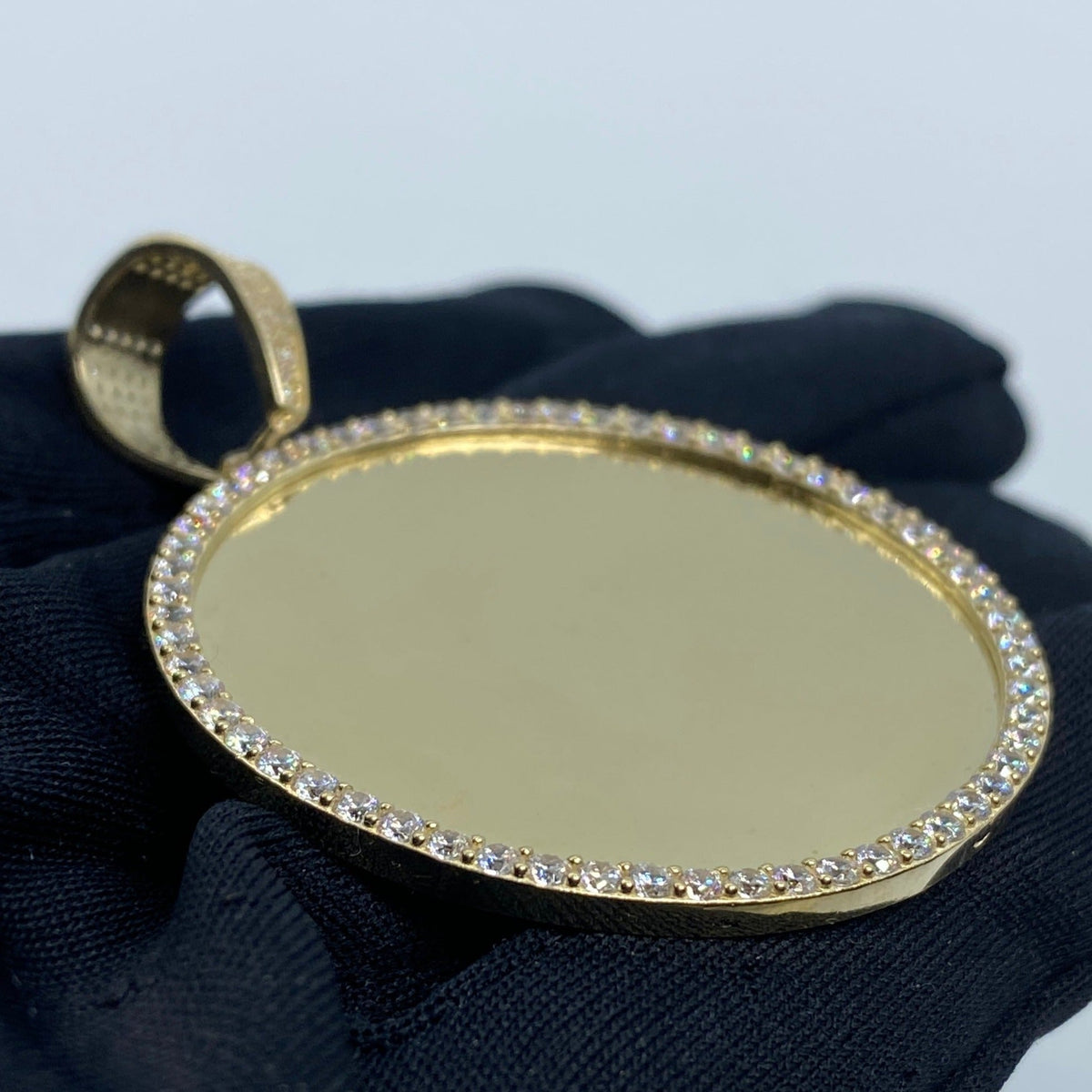 10K Gold Circle Picture Photo CZ Pendant - additional product view 3