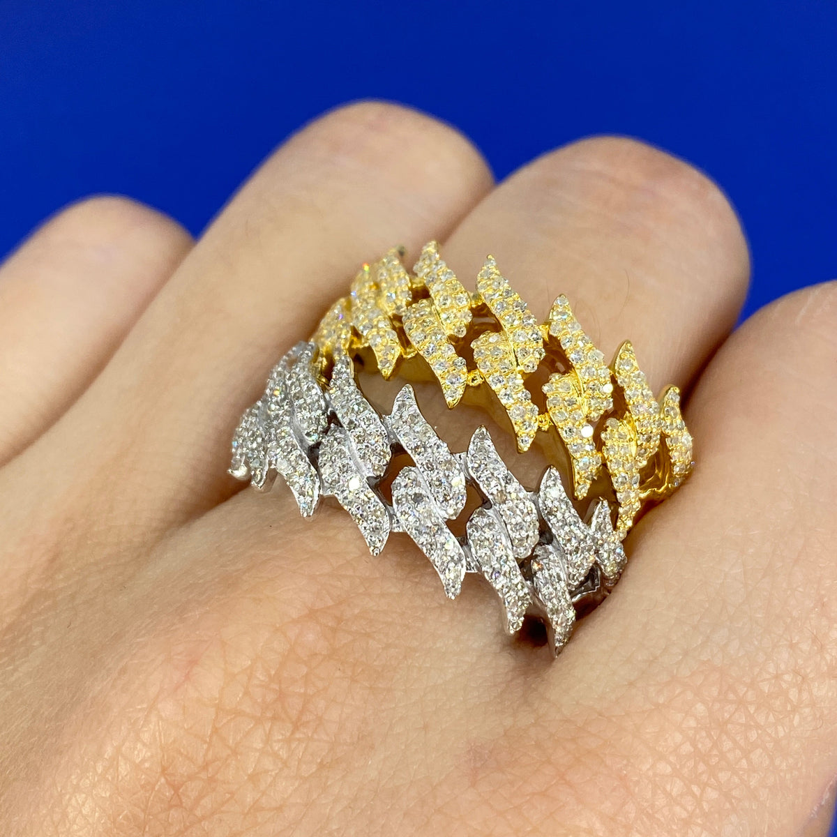 10K Gold Thorn Diamond Ring - additional product view 2