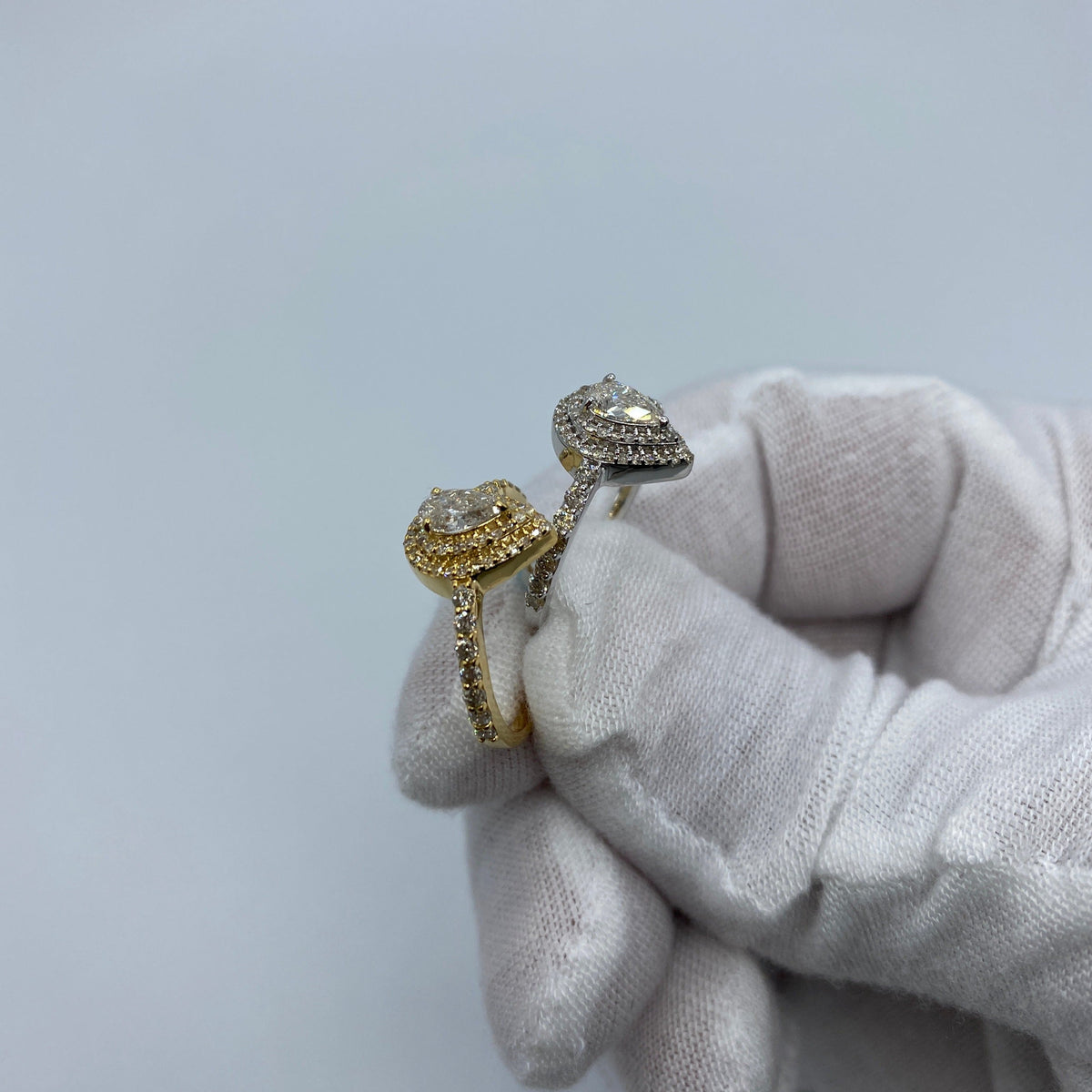 14K Gold Large Pear Stone Diamond Engagement Ring - additional product view 4
