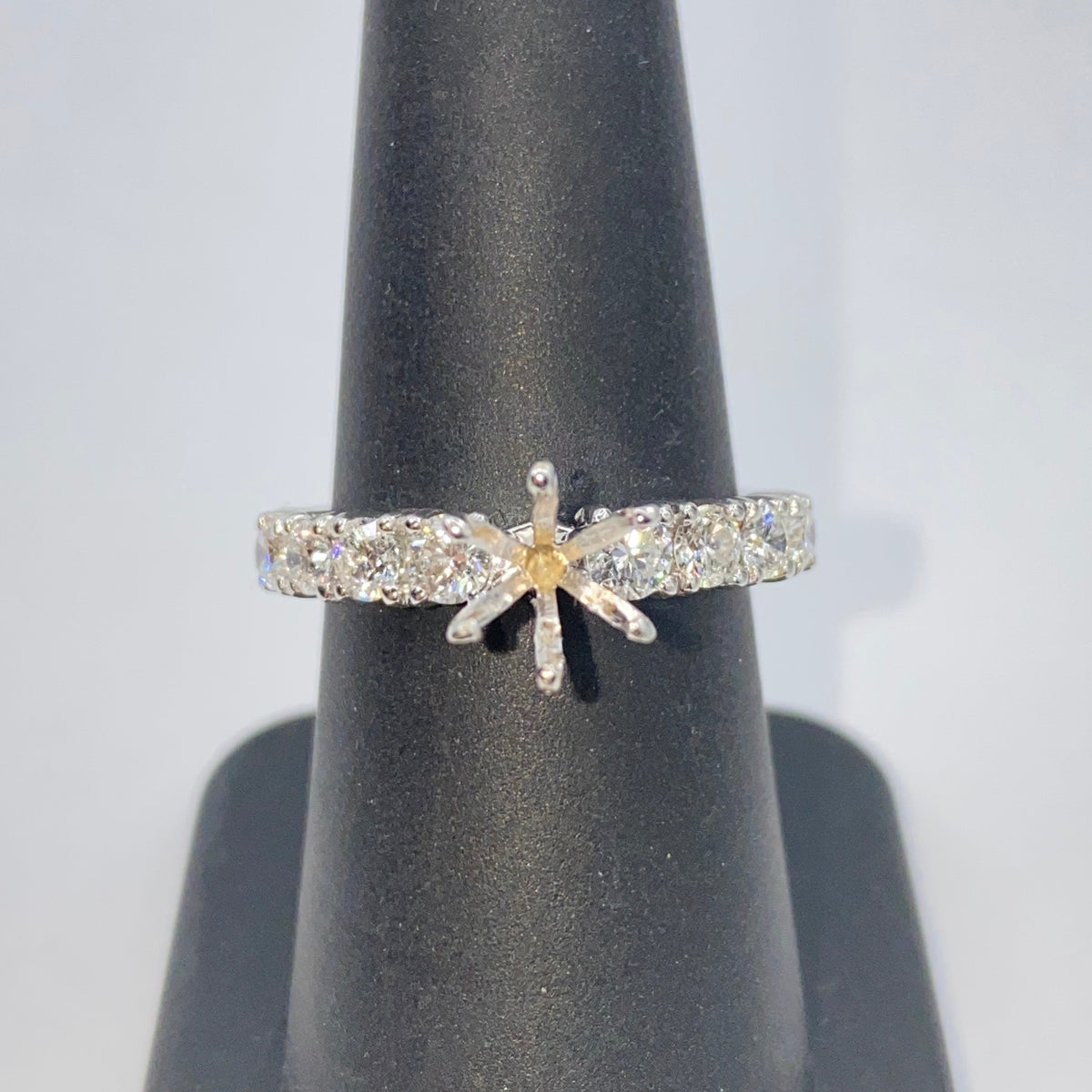 14K Gold 8 Stone Diamond Engagement Ring Setting - additional product view 13