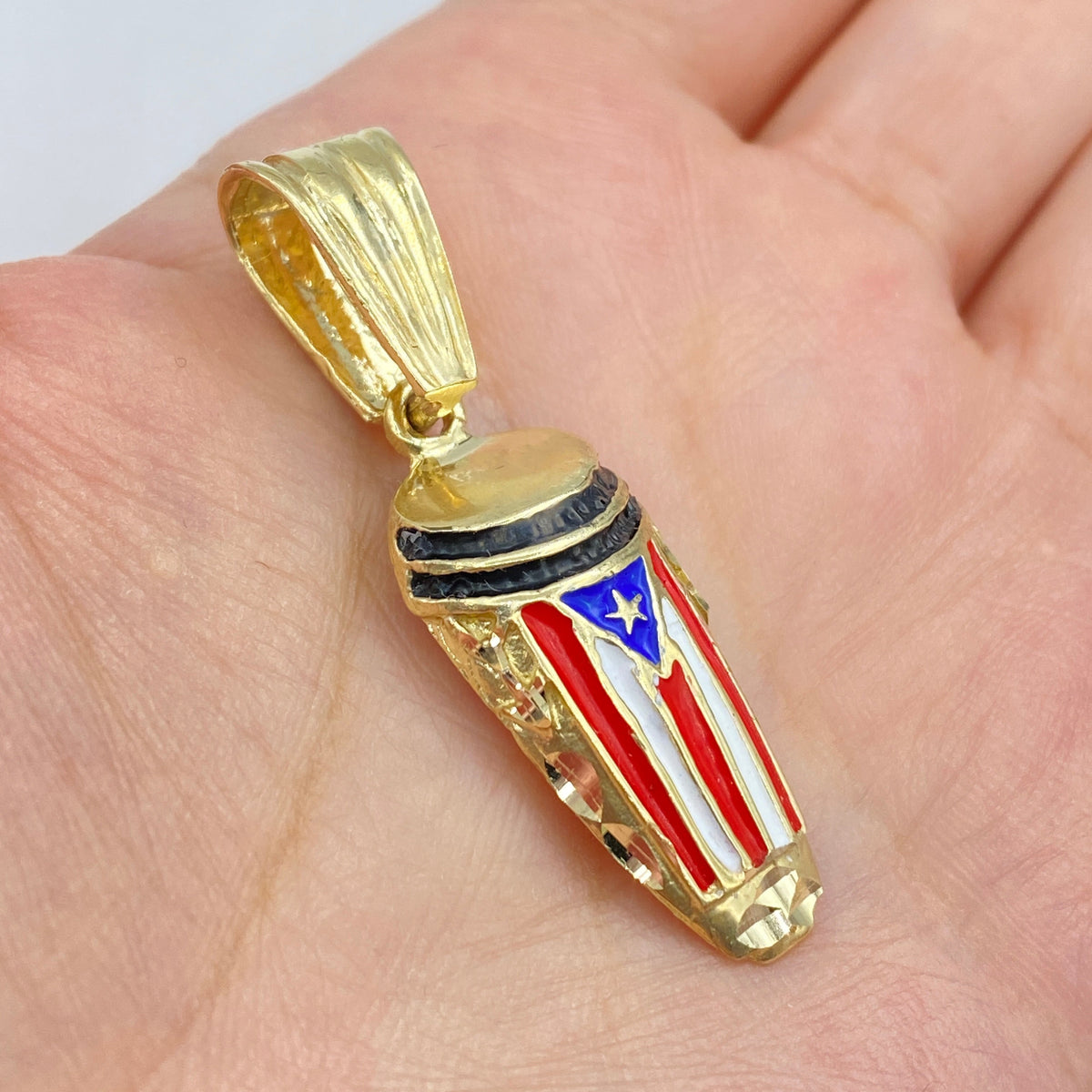10K Gold Pendaro Puerto Rico Pendant - additional product view 3