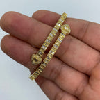 10K Gold Bangle Heart Diamond Baguette Bracelet in yellow gold - close-up product photo