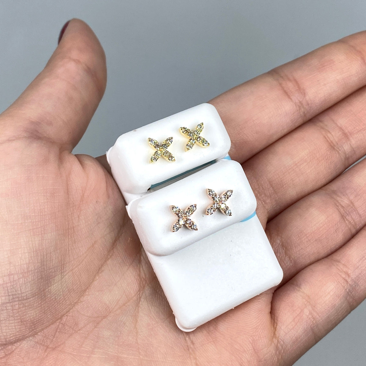 14K Gold Clover Diamond Earrings - additional product view 3