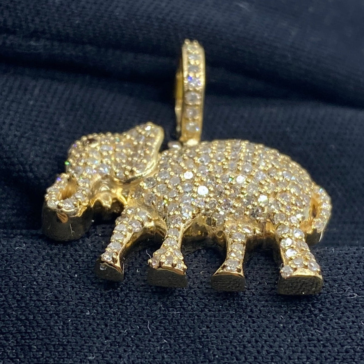 10K Gold Elephant Diamond Pendant 1.8 Ct - additional product view 4