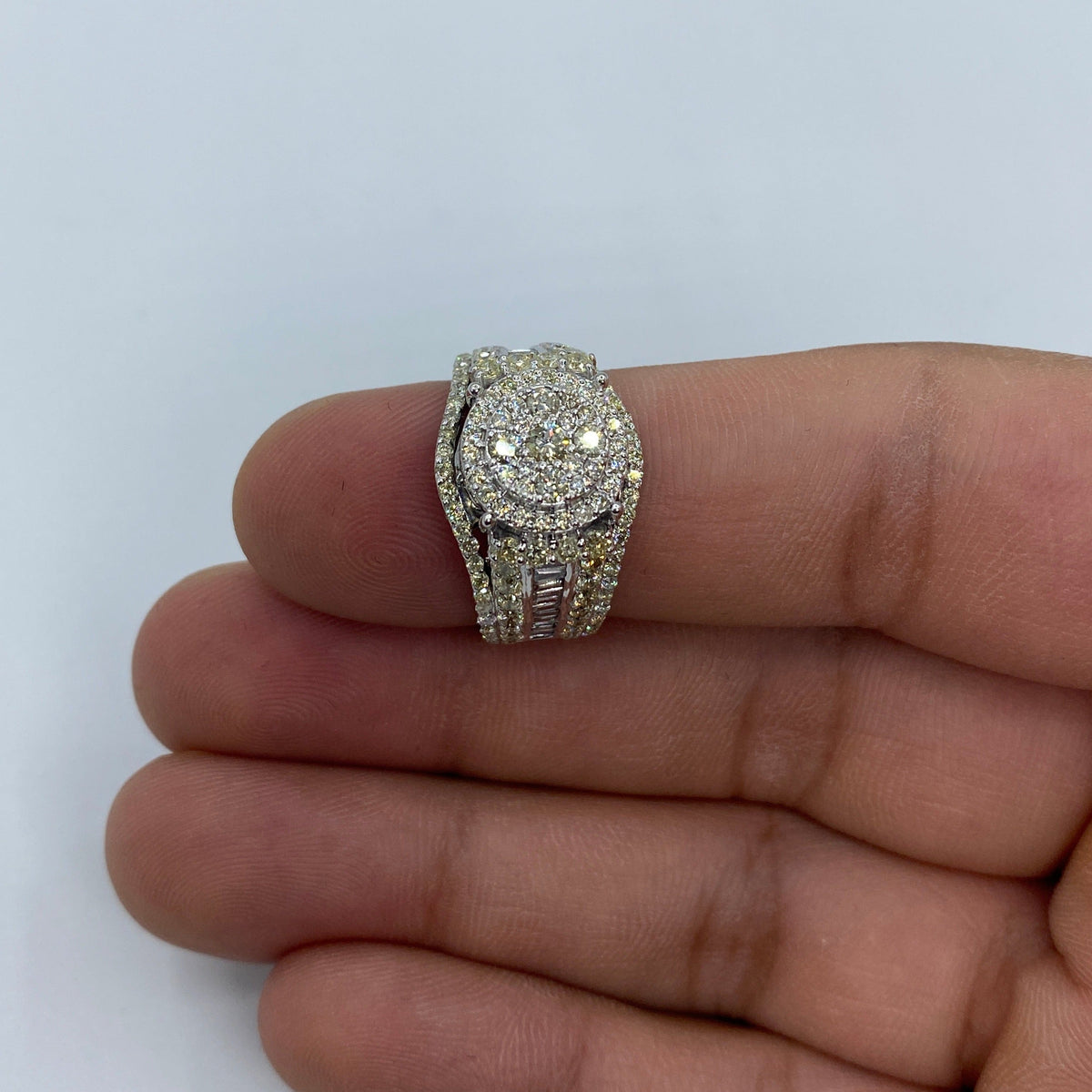 14K Gold Circle Ring with Diamond Baguette Sides - additional product view 4