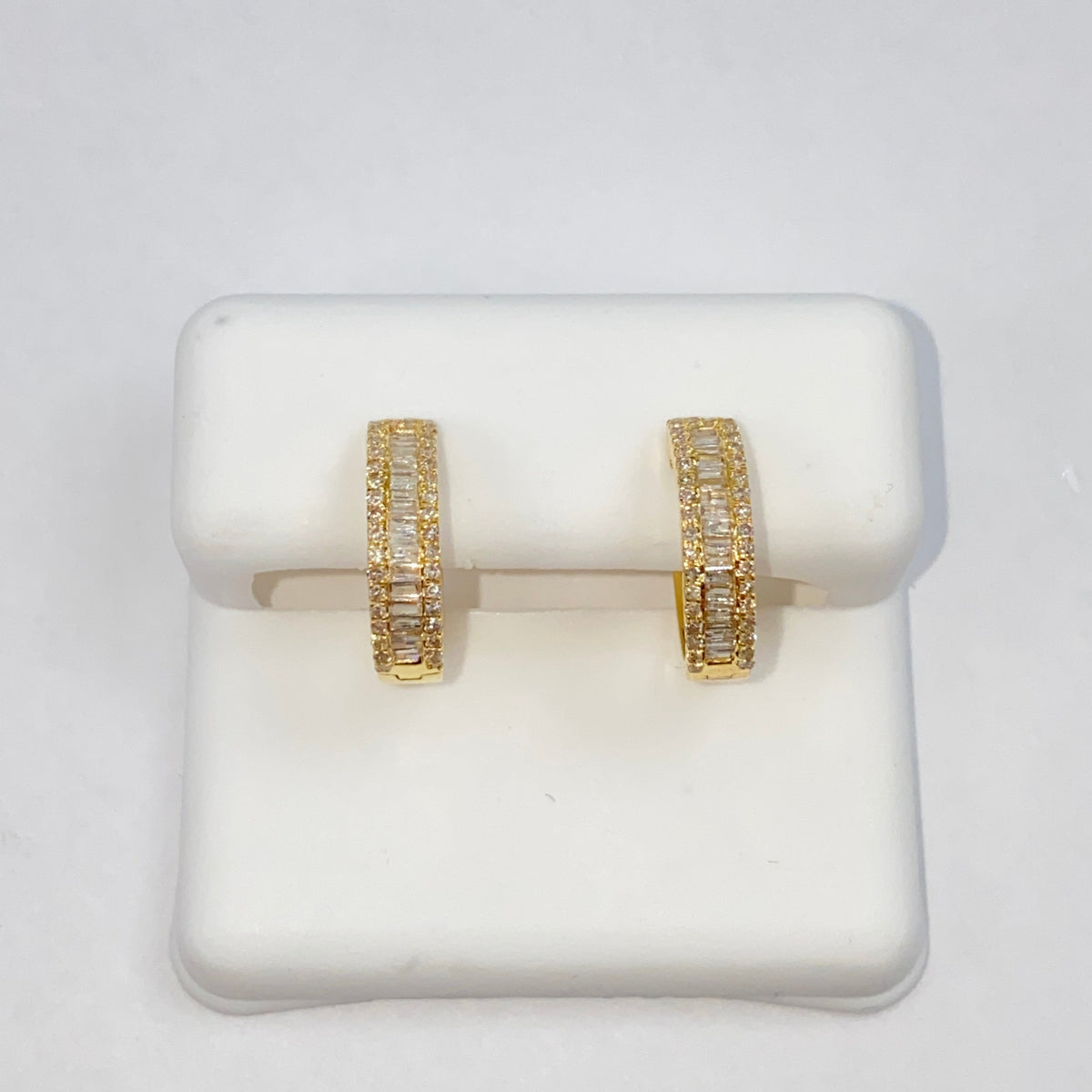 14K Gold Bold Diamond Baguette Hoop Earrings - additional product view 8