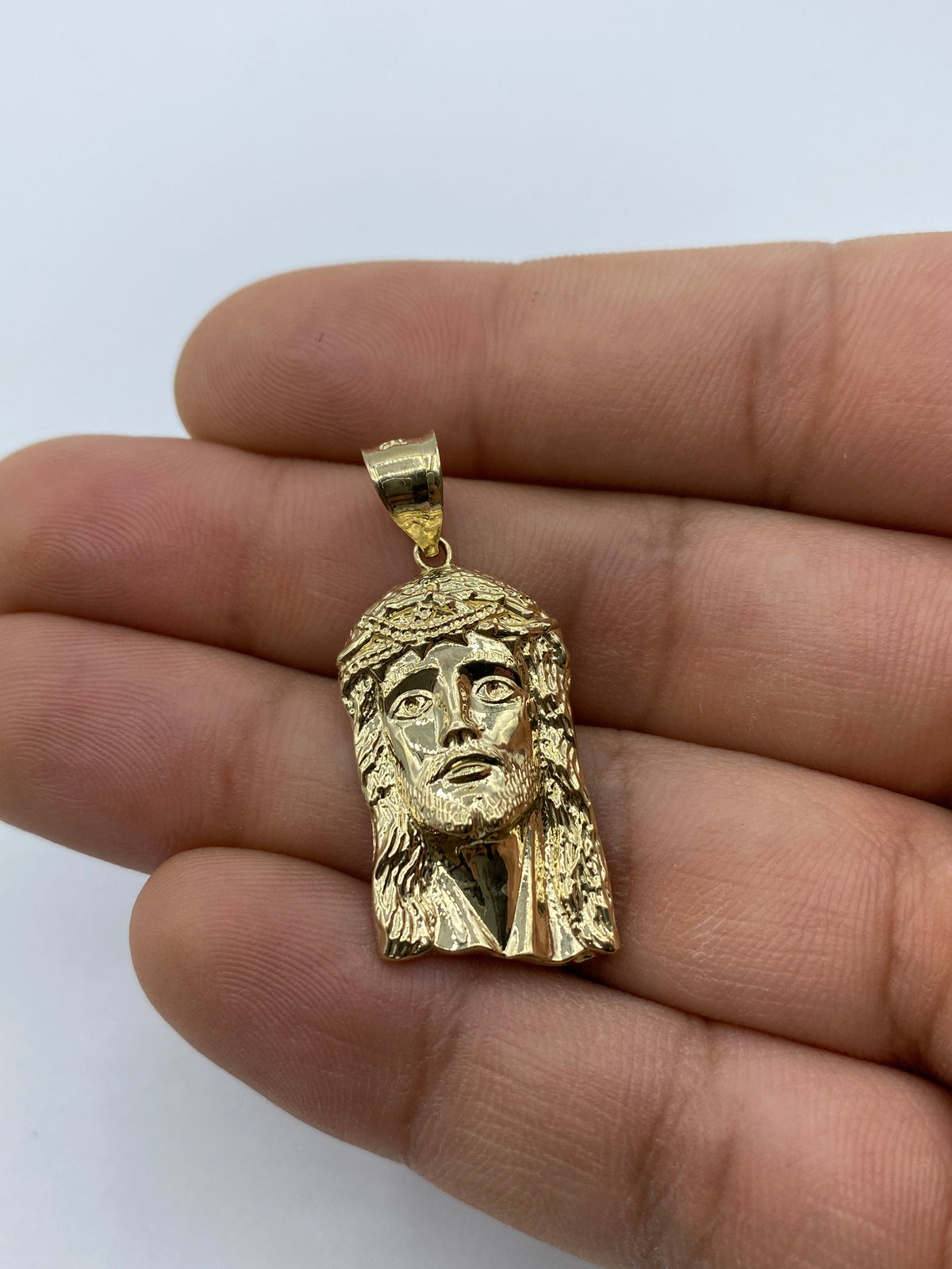 14K Gold Jesus Head Pendant 1.4 in - additional product view 6