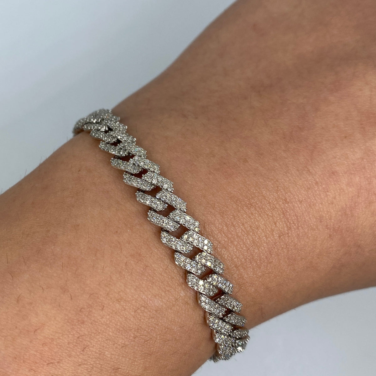 10K Gold 8mm Cuban Link Diamond Bracelet 7–8 in in white gold, 7" - close-up product photo