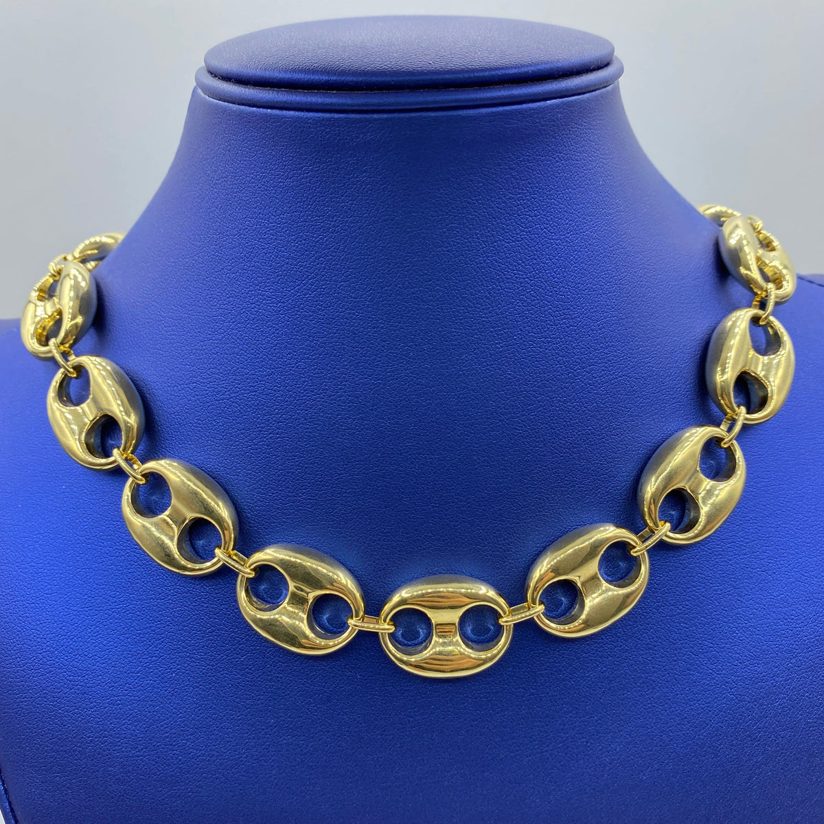 14K Gold Puffed Mariner Link Chain, 19mm - close-up product photo