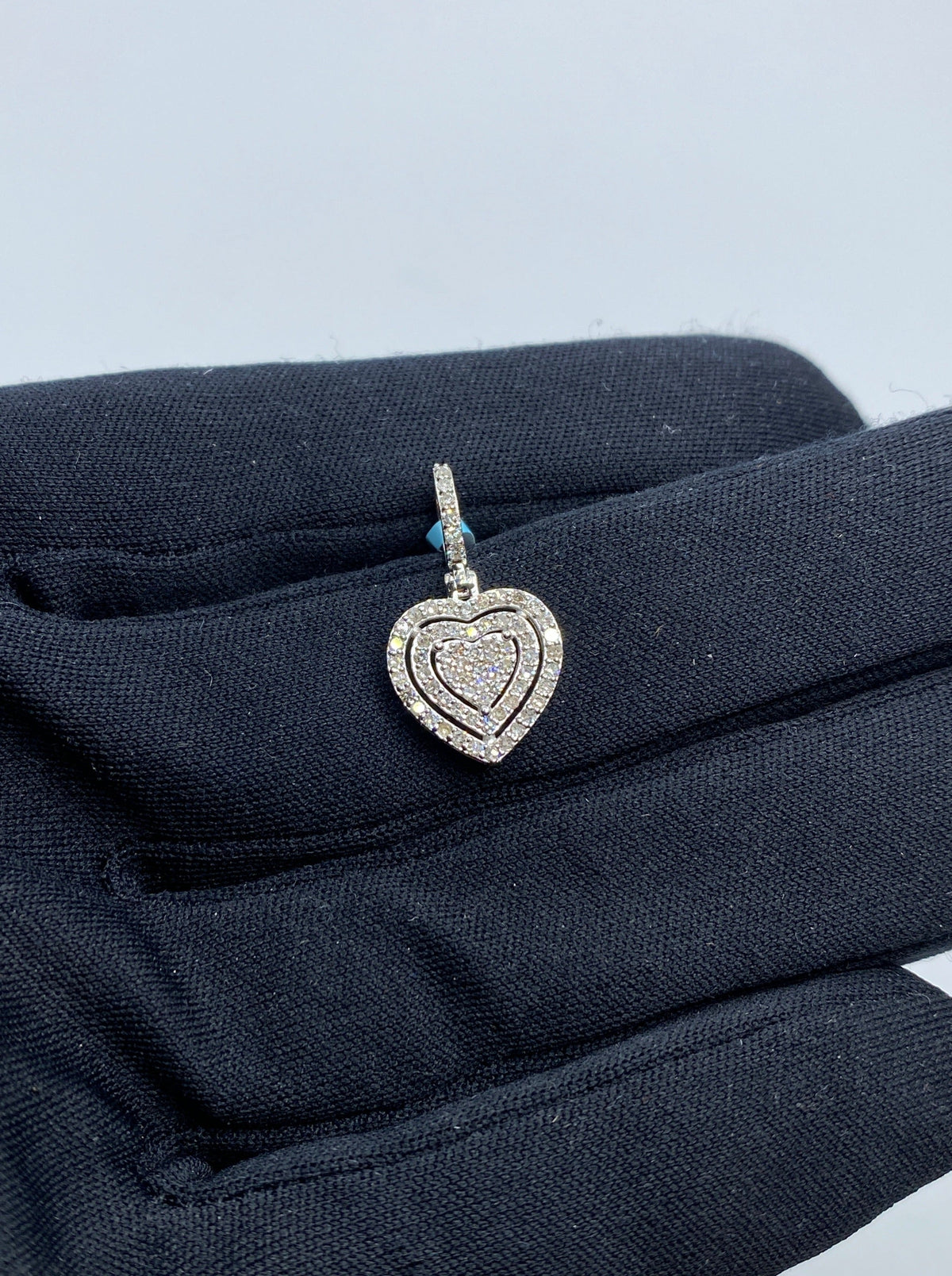 14K Gold Heart Ripple Diamond Pendant - additional product view 2