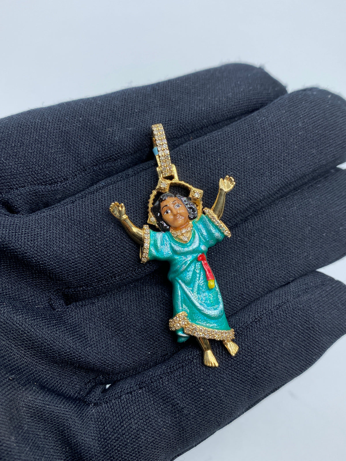 14K Gold Baby Jesus Enamel Diamond Pendant - additional product view 3