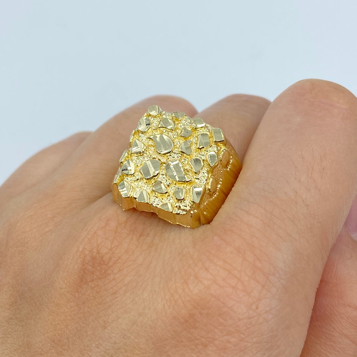 10K Gold Nugget Ring, 20.6mm - close-up product photo