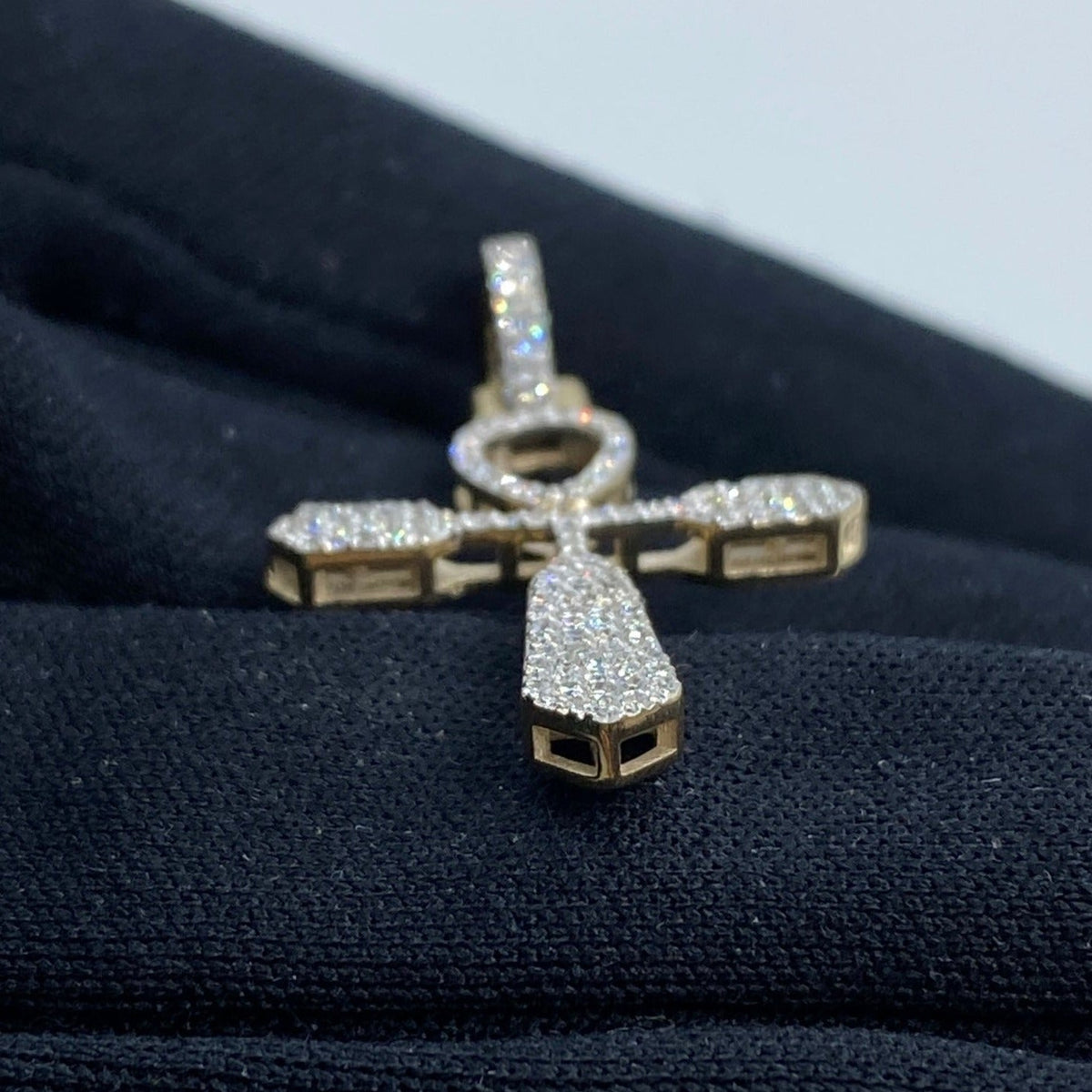 10K Gold Daily Ankh Diamond Pendant - additional product view 4