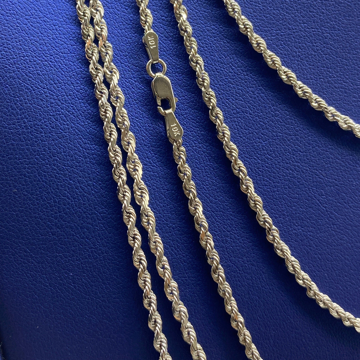 10K 2.8mm Rope Chain in Gold 16–24 in - additional product view 4