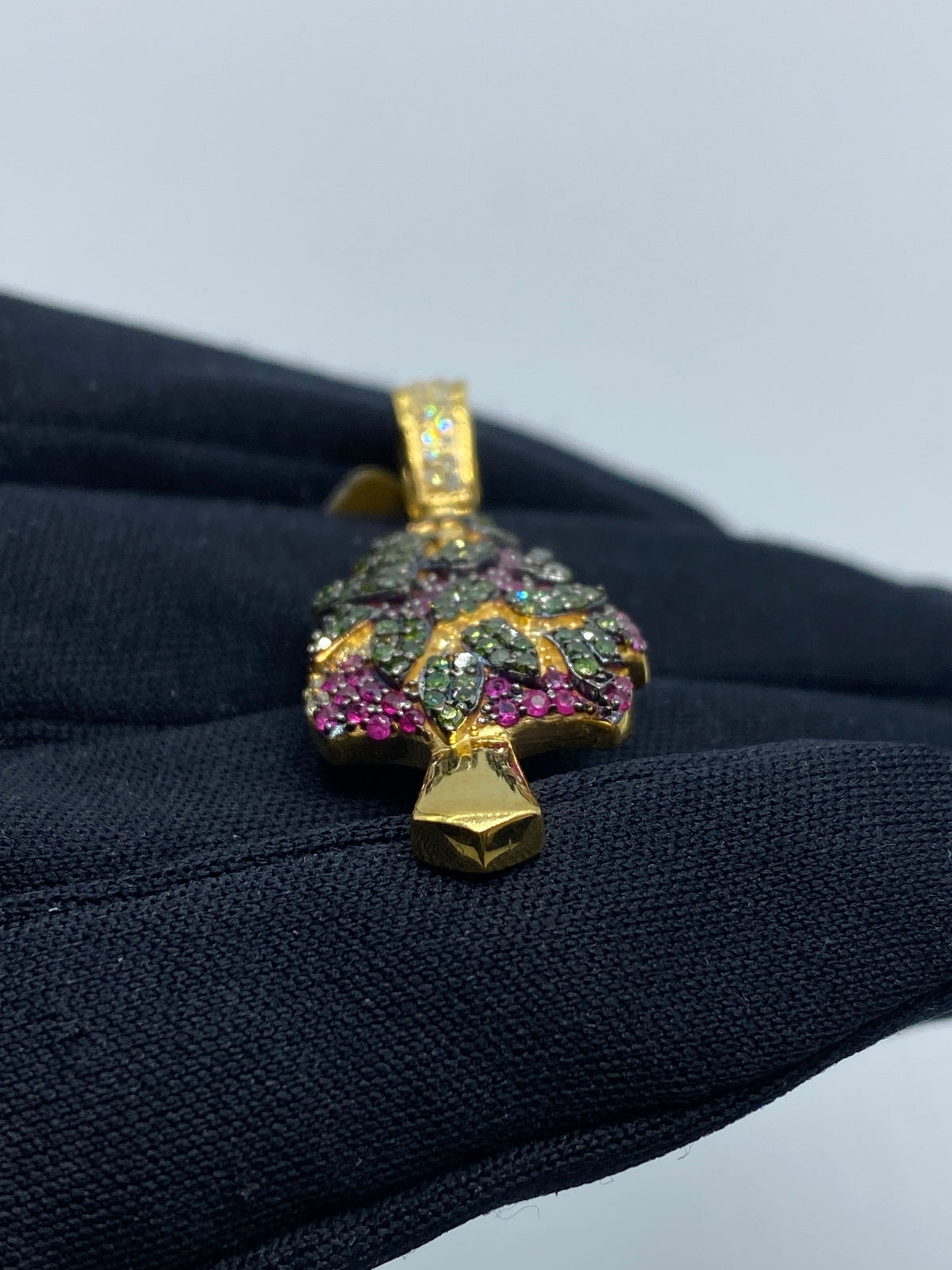 Weed Plant Diamond Pendant - additional product view 4