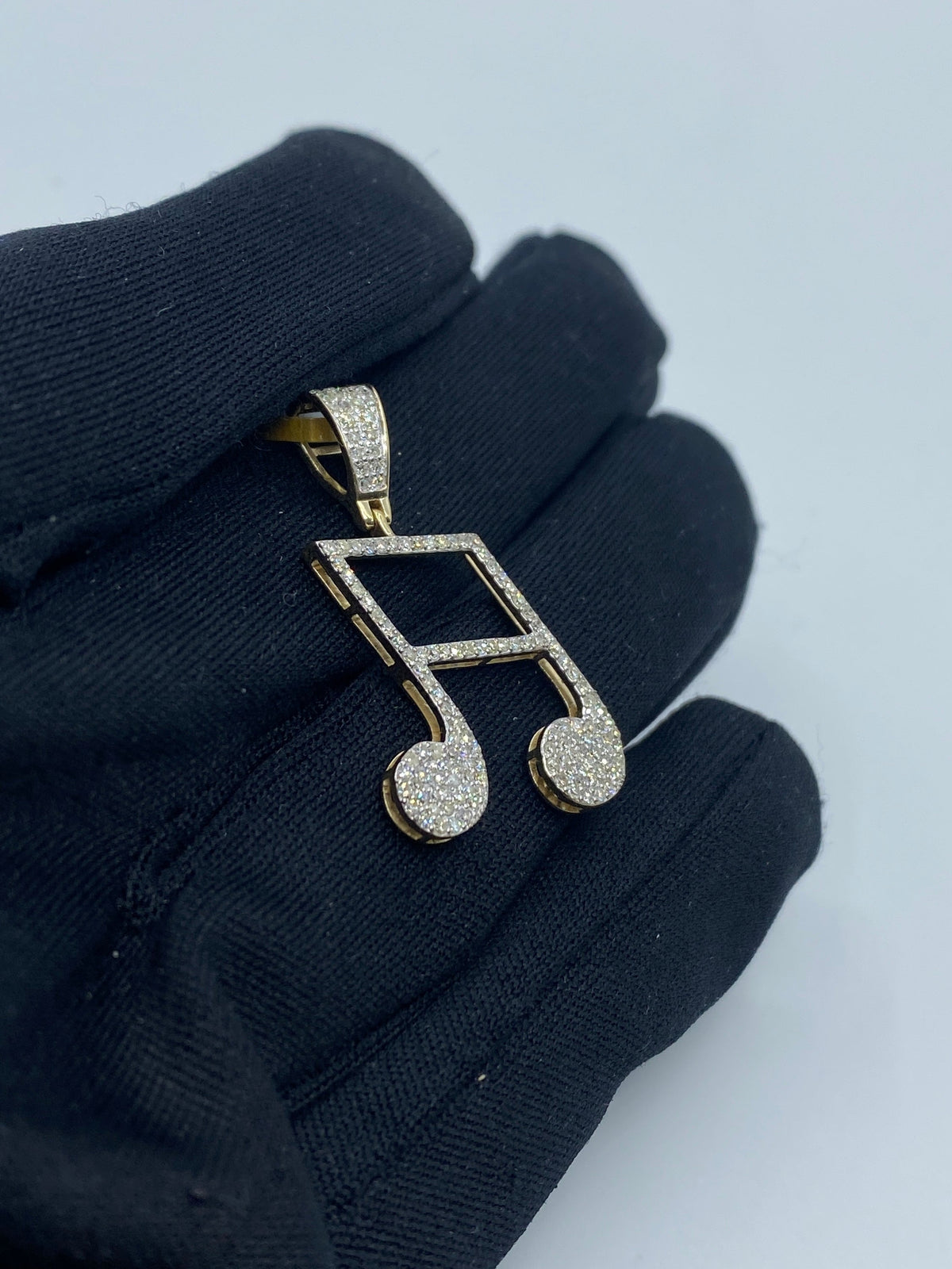 Sixteenth Music Note Diamond Pendant - additional product view 3