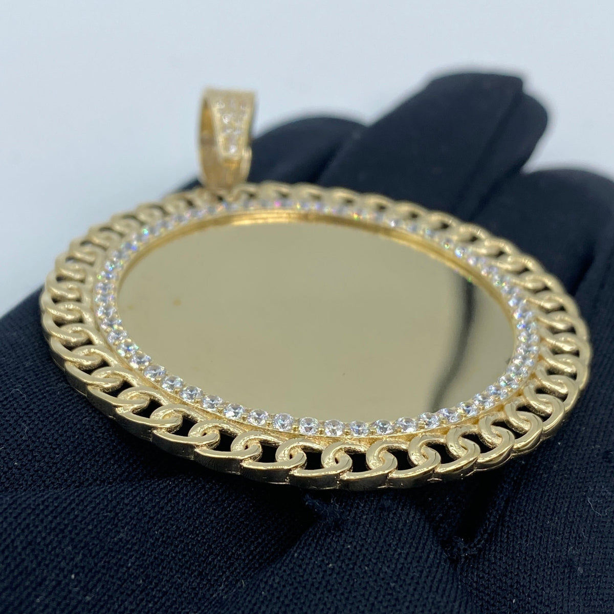 14K Gold Cuban Round Picture Photo CZ Pendant - additional product view 3