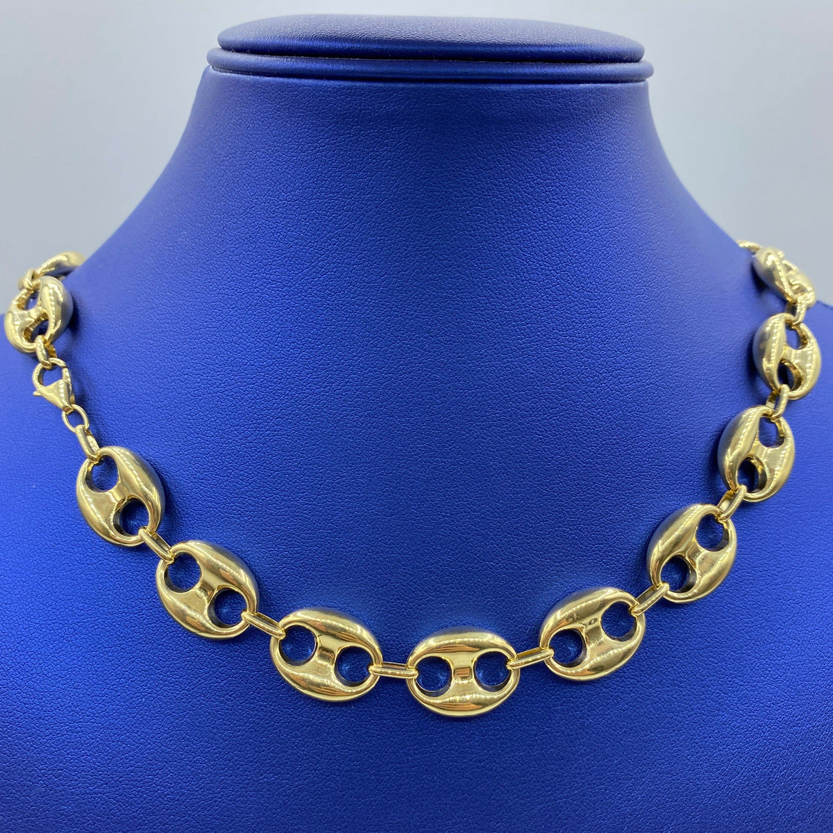 14K Gold Puffed Mariner Link Chain, 14.5mm - close-up product photo