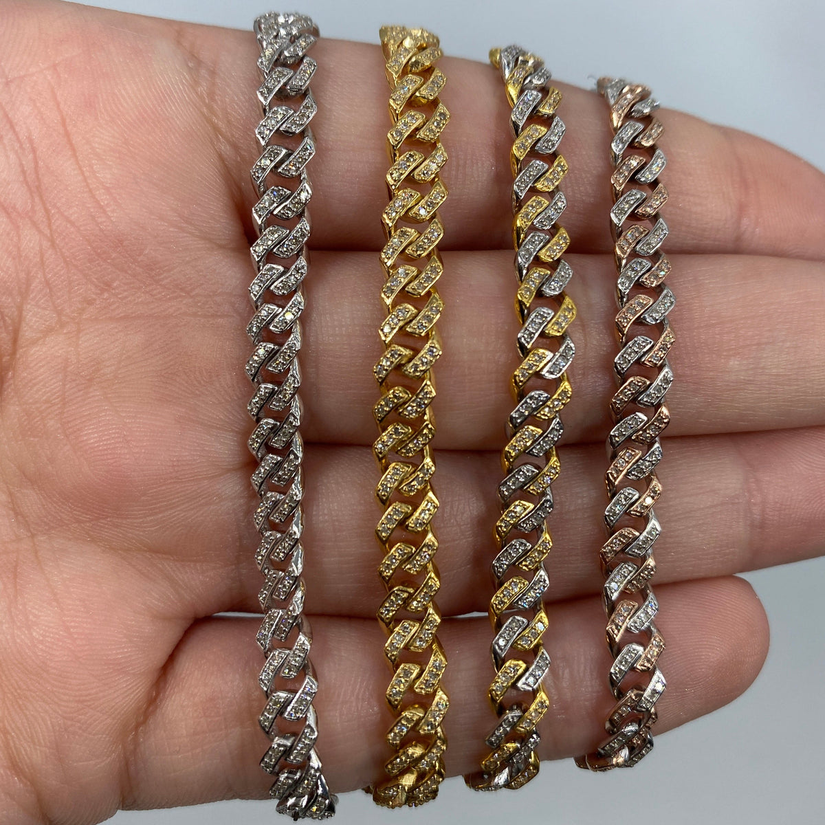 10K Gold 5.5mm Cuban Link Diamond Bracelet 7–8 in - additional product view 3
