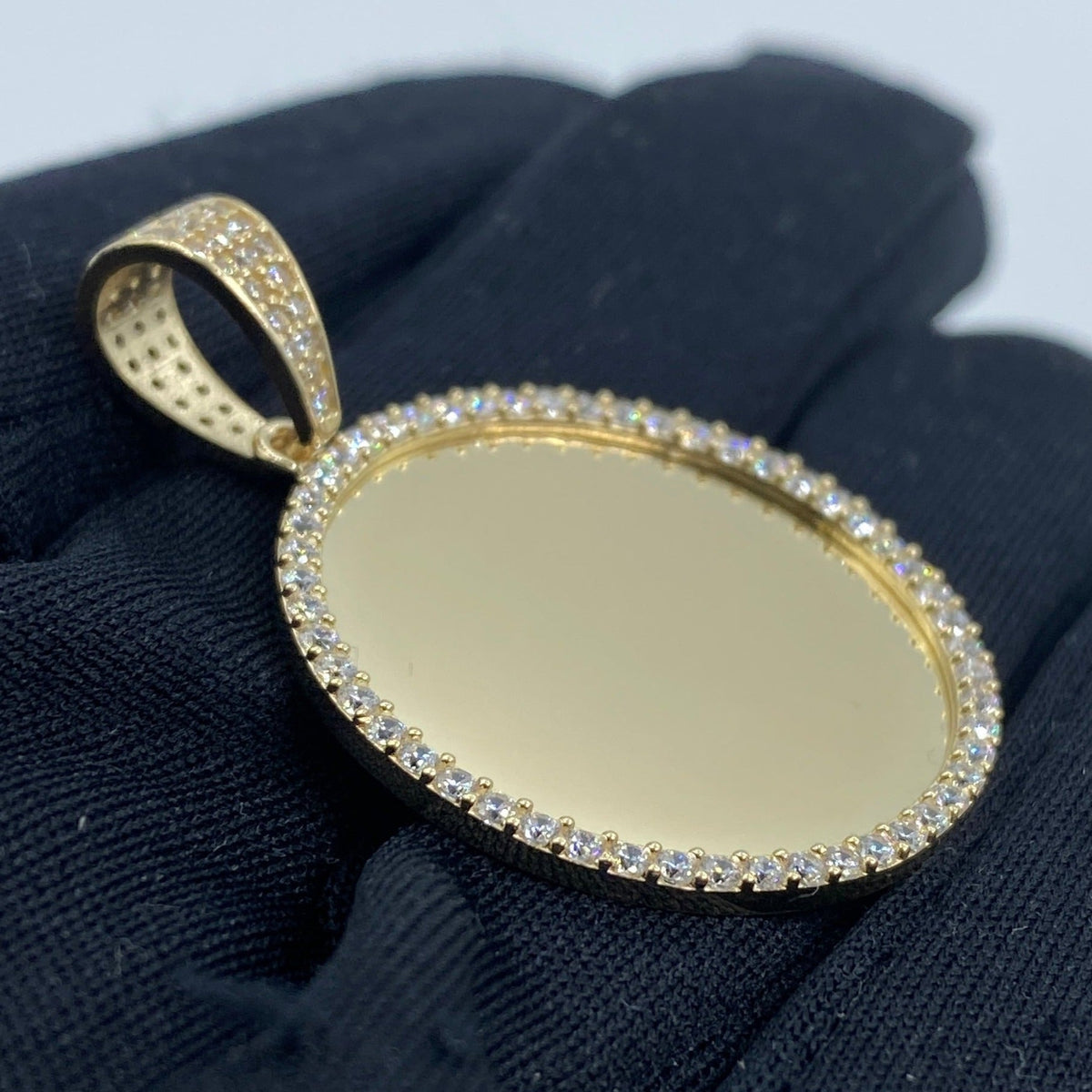 14K Gold Circle Picture Photo CZ Pendant - additional product view 3