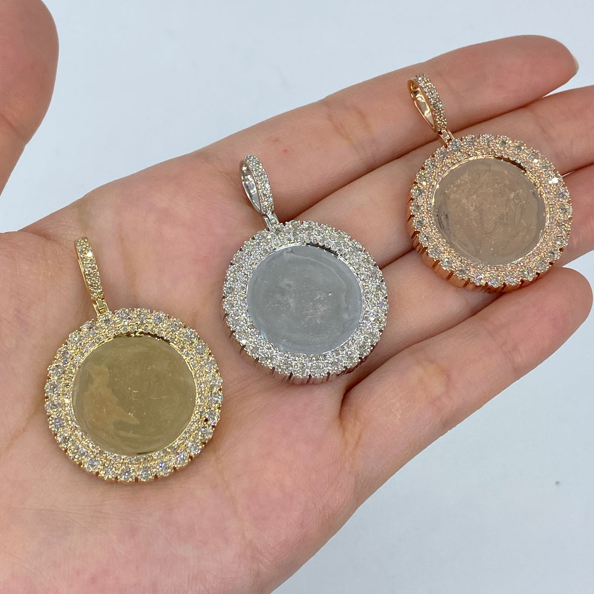 10K Gold Circle Photo Diamond Pendant - additional product view 6