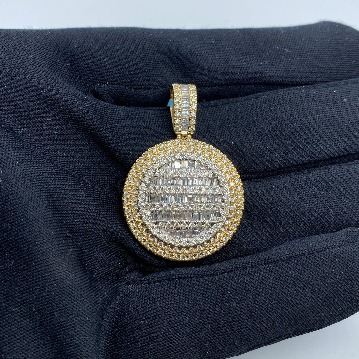 14K Gold Circle Diamond Baguette Pendant - additional product view 2