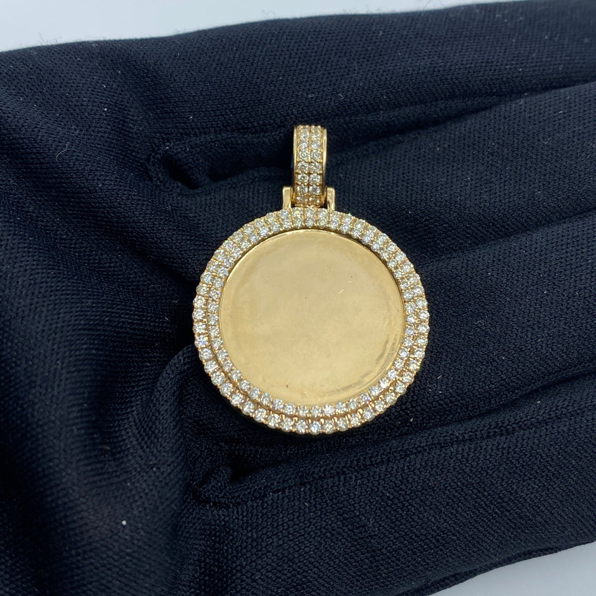 14K Gold Circle Diamond Picture Photo Pendant - additional product view 2