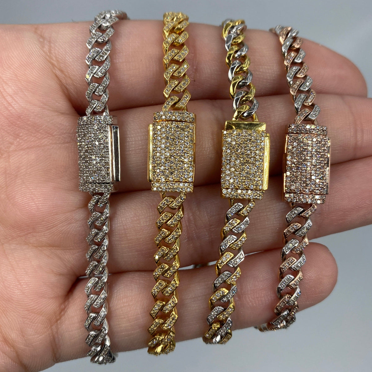 10K Gold 5.5mm Cuban Link Diamond Bracelet 7–8 in in rose gold, 7" - close-up product photo