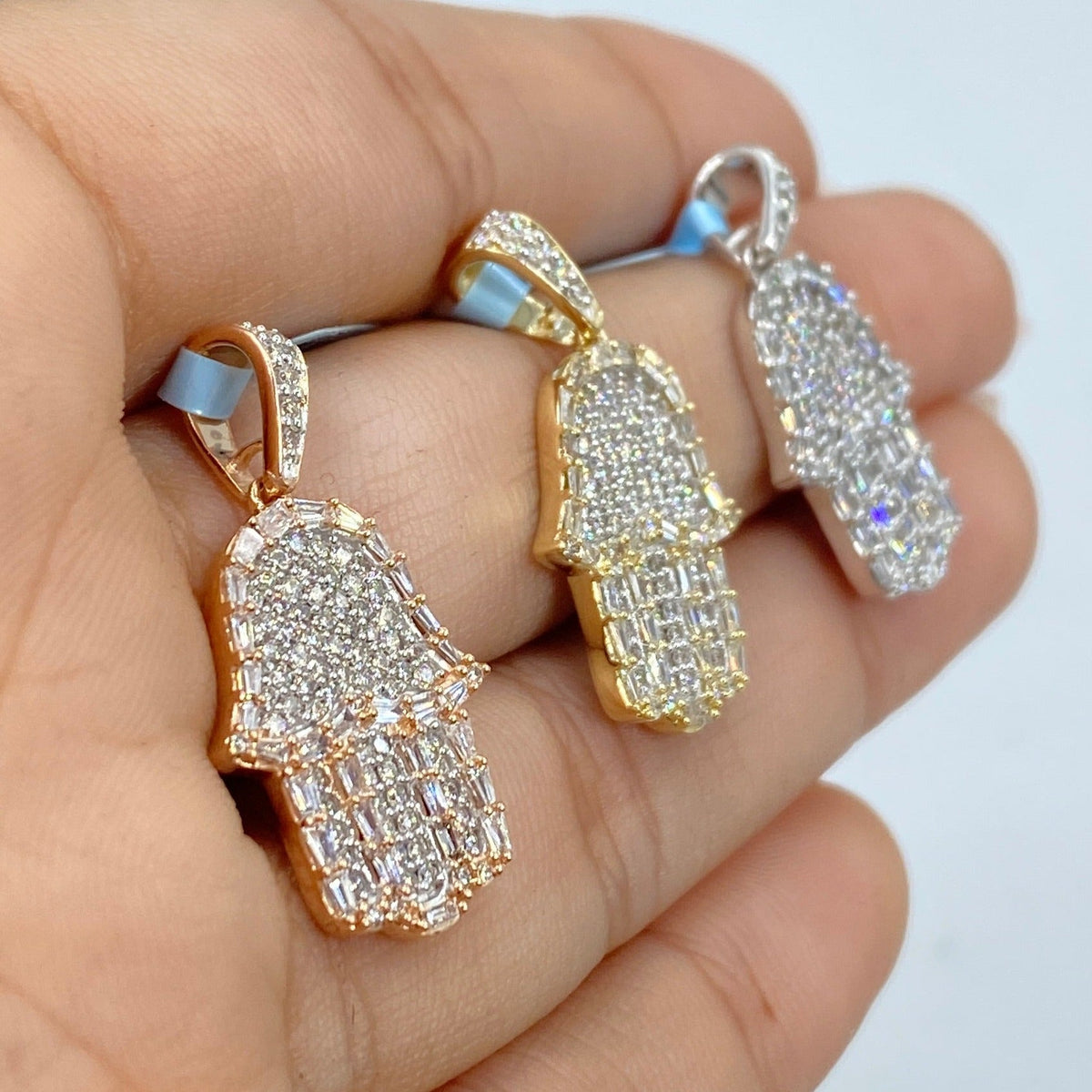 14K Gold Hamsa Halo Diamond Baguette Pendant - additional product view 6