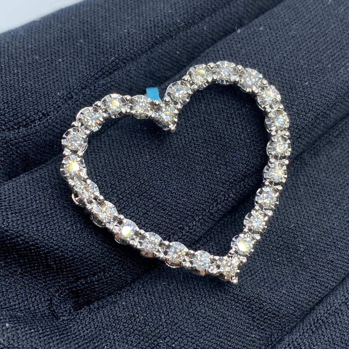 14K Gold Heart Outline Diamond Pendant - additional product view 3