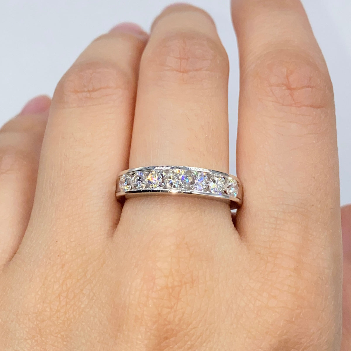 18K Gold Vegas Jumbo Diamond Pavé Ring - additional product view 3