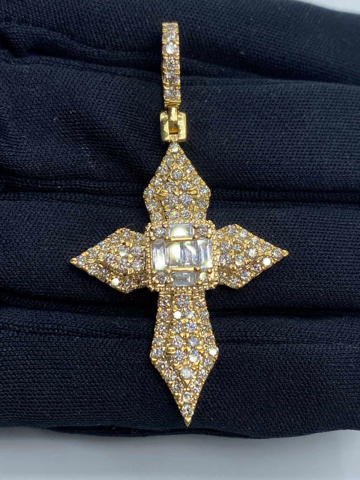 10K Gold Byzantine Cross Diamond Baguette Pendant in yellow gold - close-up product photo