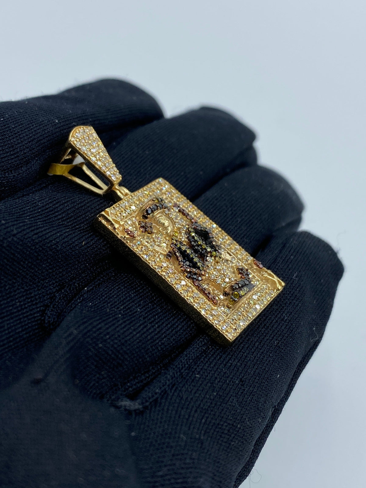 King Playing Card Diamond Pendant 2.0 Ct - additional product view 3