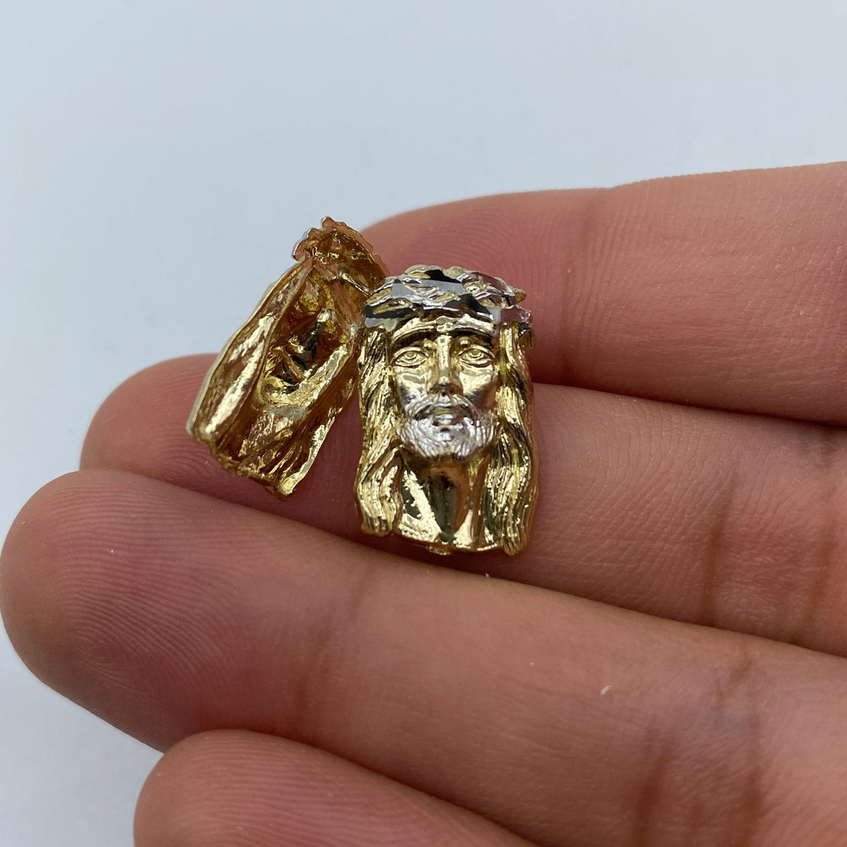 14K Gold Jesus Head Earrings 0.8 in - additional product view 3