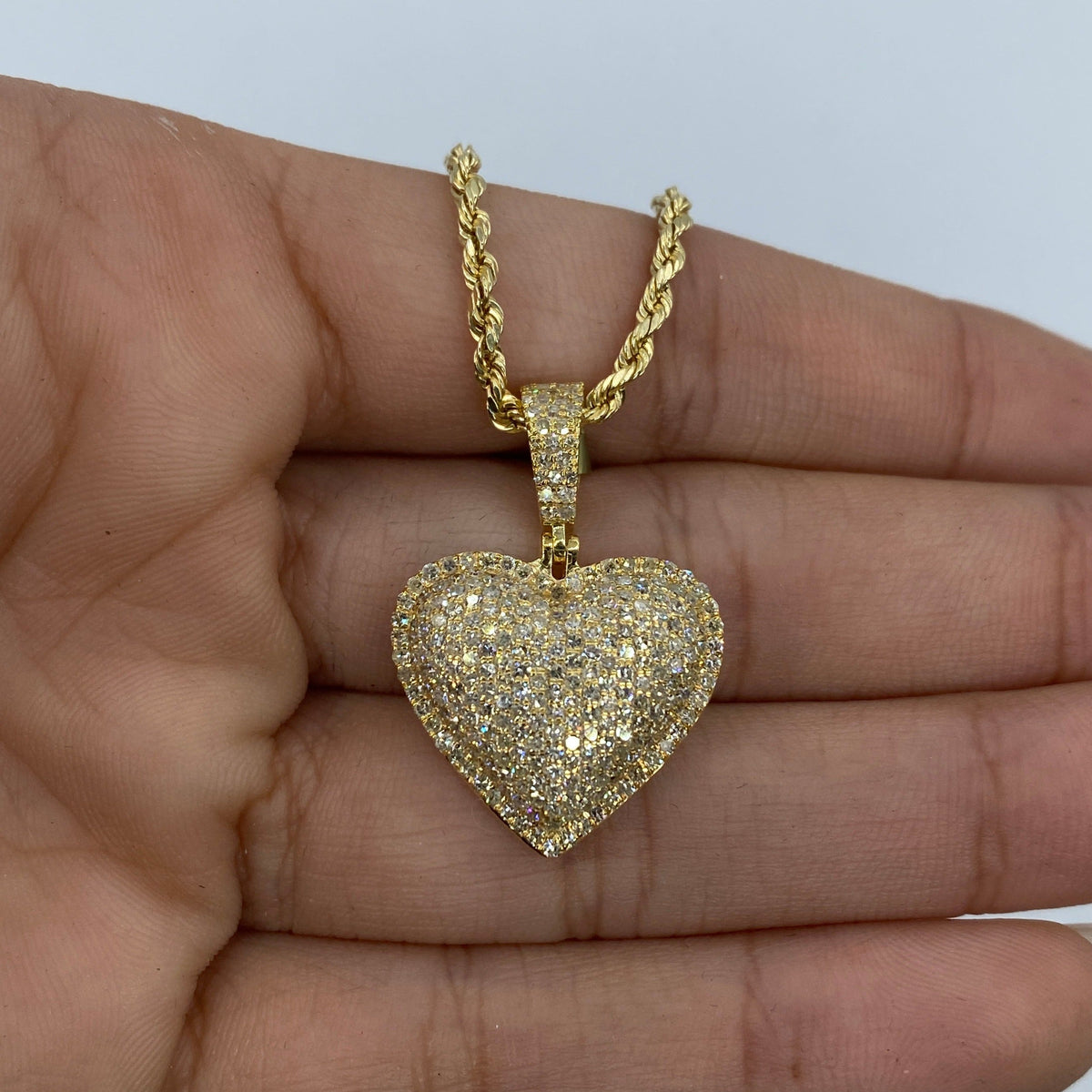 10K Gold Halo Heart 3D Diamond Pendant - additional product view 4
