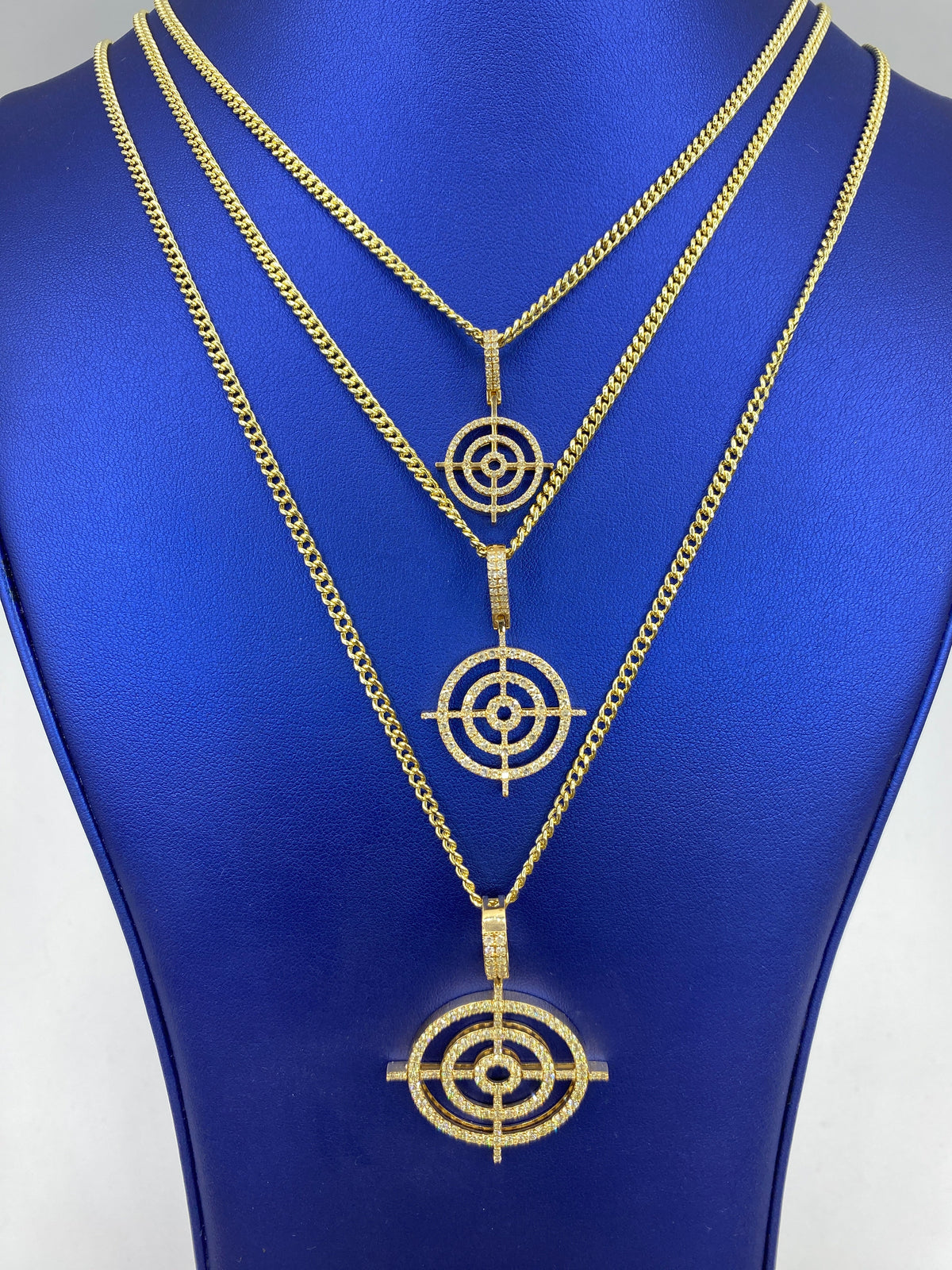 14K Gold Darts Target Diamond Pendant - additional product view 2