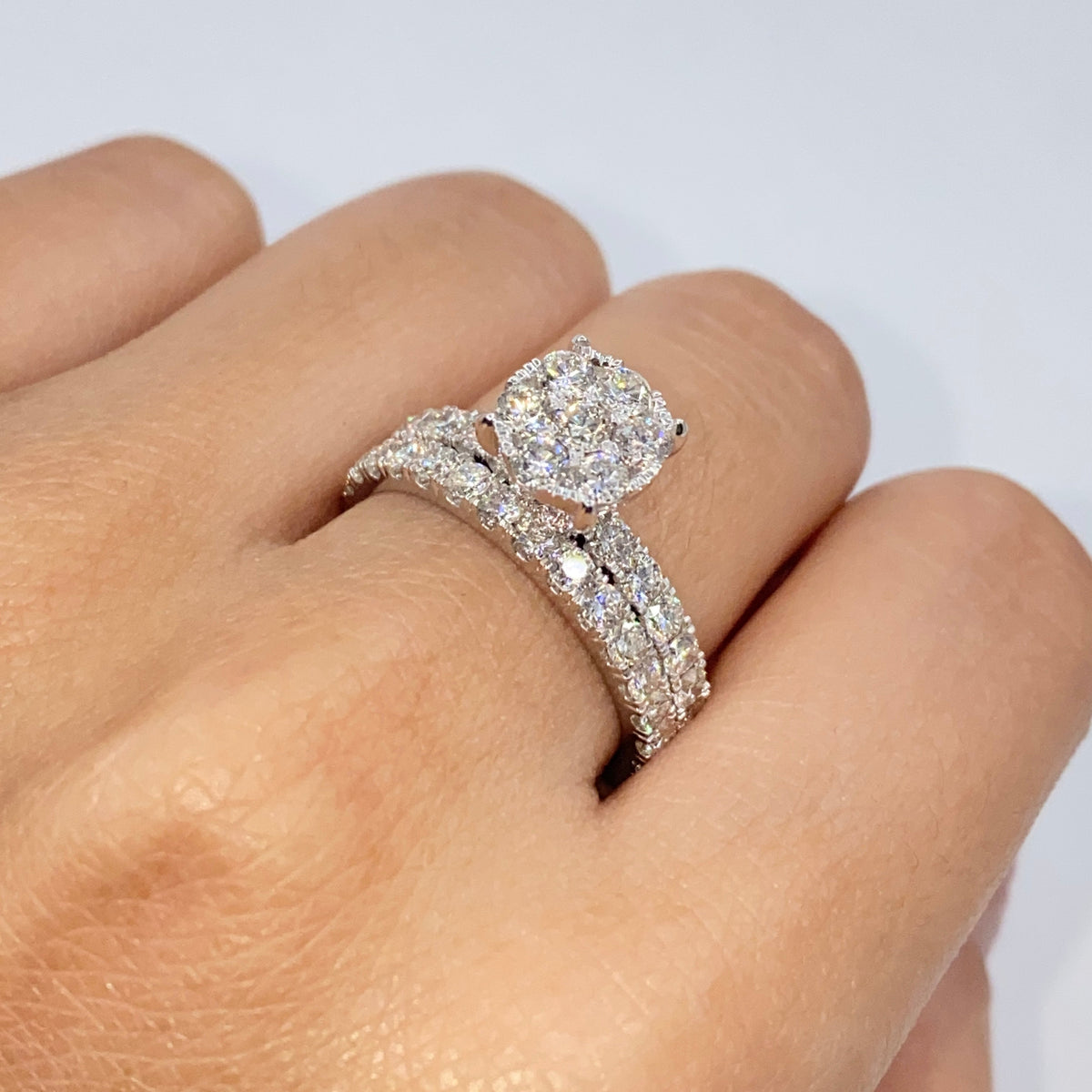 14K Gold Barbie Circle Diamond Engagement Ring - additional product view 6