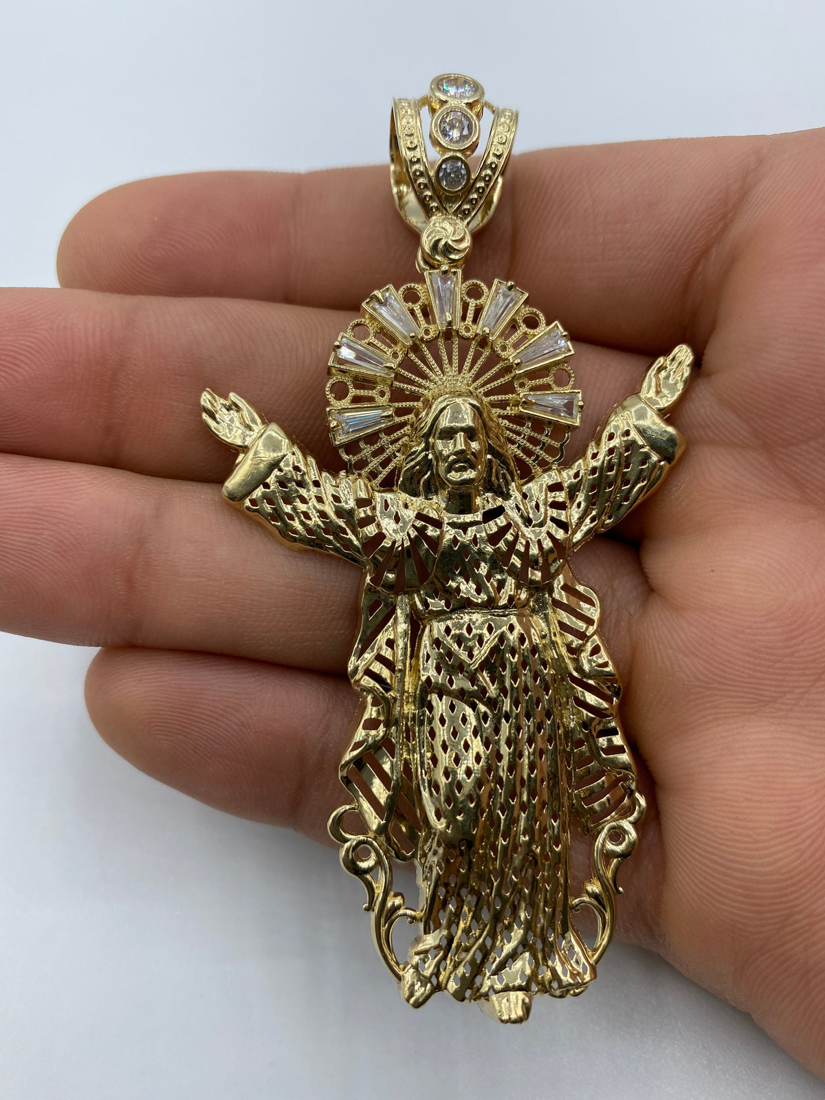 14K Gold Jesus with Halo Pendant 3.25 in - additional product view 6