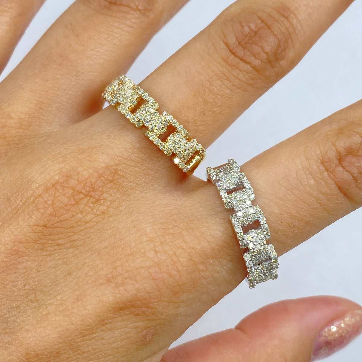 10K Gold Heures Watch Band Diamond Ring - main product photo
